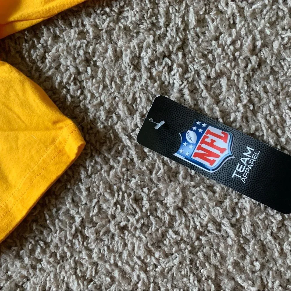 NFL Green Bay Packers Kids T-Shirt Yellow Go Pack Go Boys Size 16 Youth Tee - Picture 7 of 8